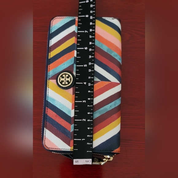 ๐ฅ TORY BURCH  WALLET  ๐ฅ - Picture 6 of 16